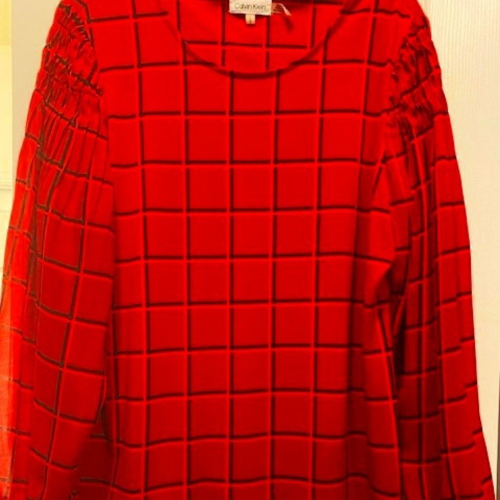 New Calvin Klien Top